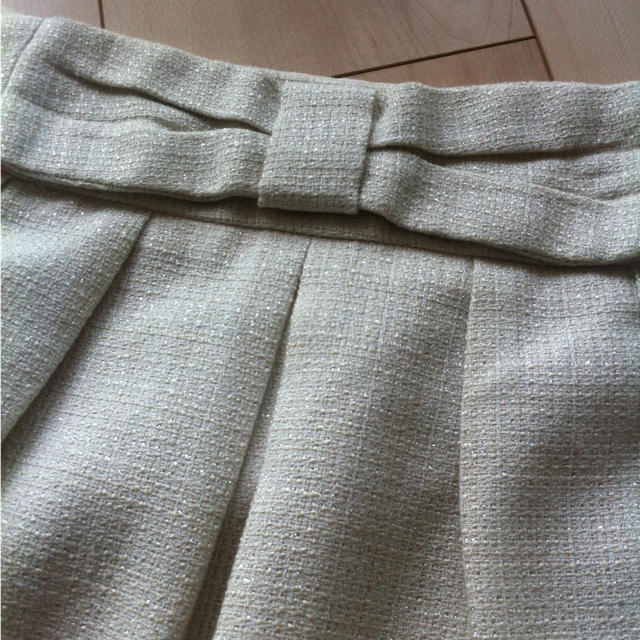 ROPE’(ロペ)のロペピクニック リボンモチーフSK レディースのスカート(ひざ丈スカート)の商品写真