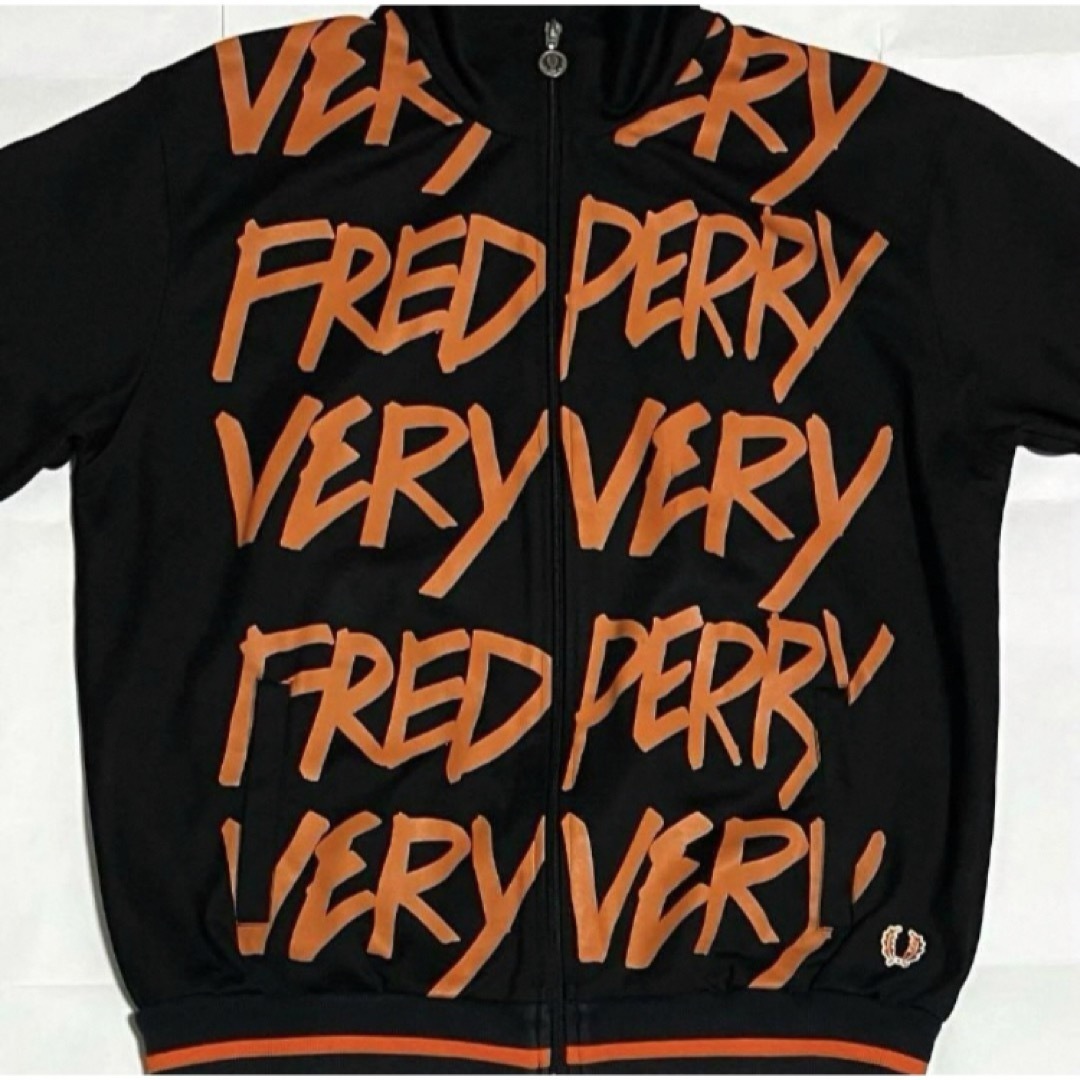 FRED PERRY - 【希少】FRED PERRY フレッドペリー トラック FRED PERRY - 【希少】FRED PERRY フレッドペリー トラック