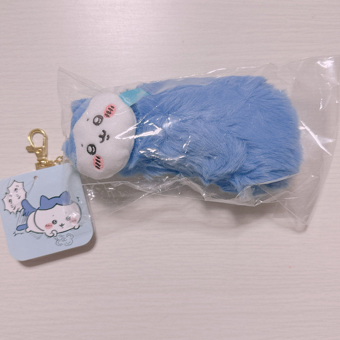 ちいかわ(チイカワ)のちいかわ ハチワレ ぷらりん尻尾マスコット しっぽ エンタメ/ホビーのおもちゃ/ぬいぐるみ(キャラクターグッズ)の商品写真