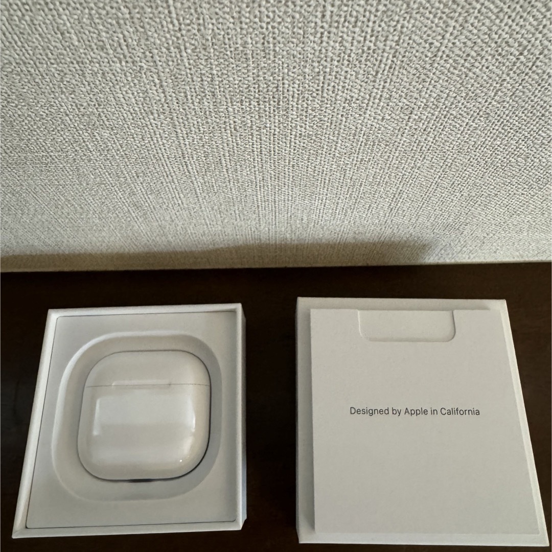 AirPods4 ノイズキャンセリング搭載モデル AirPods4 ノイズキャンセリング搭載モデル