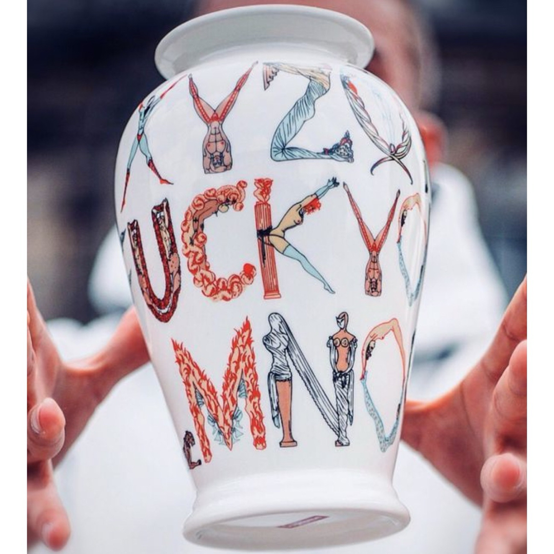 Supreme - Supreme Alphabet Vase 2018SS 花瓶の通販 by creek Supreme - Supreme Alphabet Vase 2018SS 花瓶の通販 by creek
