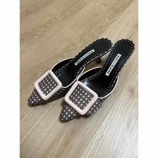 MANOLO BLAHNIK（ミュール）のフリマアイテム一覧