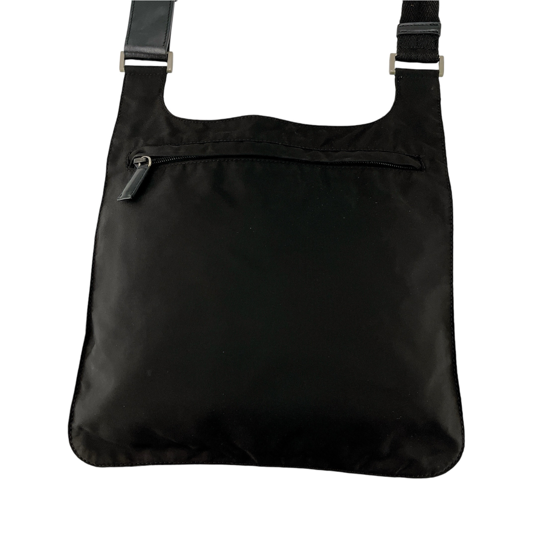PRADA - PRADA プラダ ショルダーバッグ 三角ロゴ 斜めがけ PRADA - PRADA プラダ ショルダーバッグ 三角ロゴ 斜めがけ