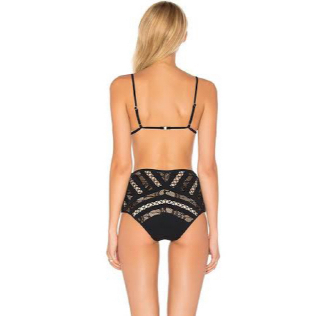 新品未使用 ZIMMERMANN 定価67,500円 レースパネリング ビキニ 新品未使用 ZIMMERMANN 定価67,500円 レースパネリング ビキニ