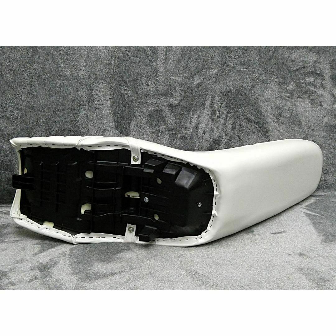 NC31 白エナメル 60cm 三段シート/ホワイトCB400SF前期の NC31 白エナメル 60cm 三段シート/ホワイトCB400SF前期の