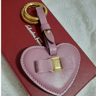FERRAGAMO(キーホルダー)のフリマアイテム一覧 FERRAGAMO(キーホルダー)のフリマアイテム一覧