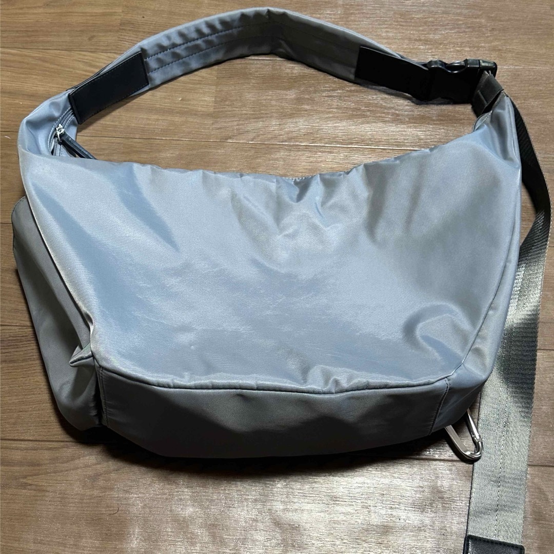 JEANASIS - ジーナシス ナイロンWポケットボディBAGの通販 by JEANASIS - ジーナシス ナイロンWポケットボディBAGの通販 by