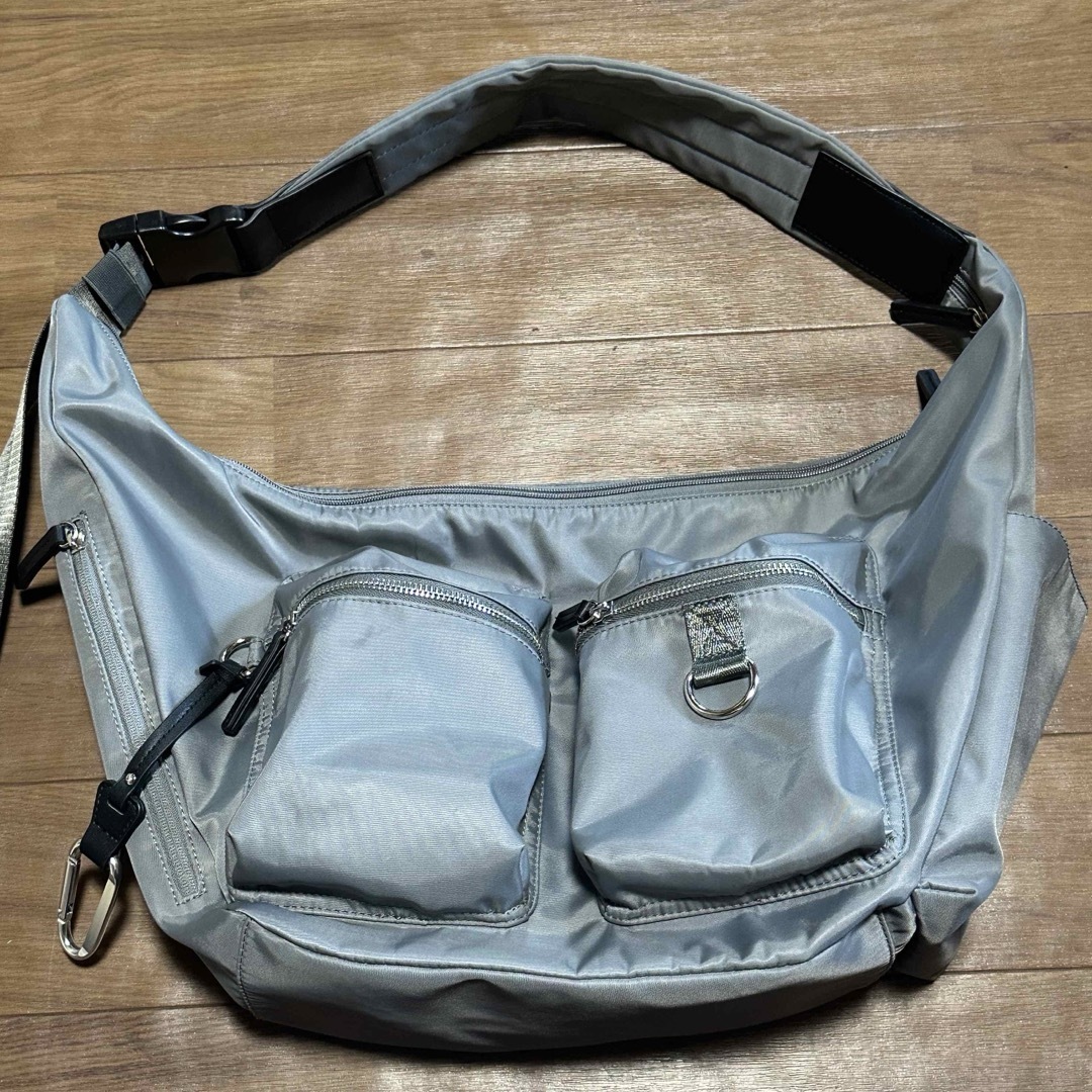 JEANASIS - ジーナシス ナイロンWポケットボディBAGの通販 by JEANASIS - ジーナシス ナイロンWポケットボディBAGの通販 by