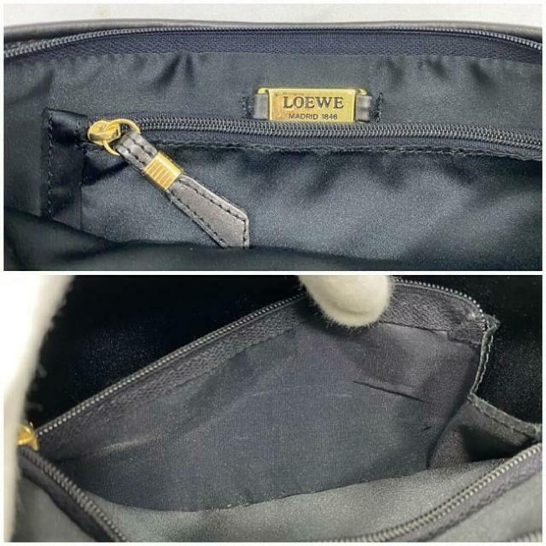 LOEWE - ロエベ ポーチ メタリック ブラウン 美品 舟形 レザー LOEWE - ロエベ ポーチ メタリック ブラウン 美品 舟形 レザー