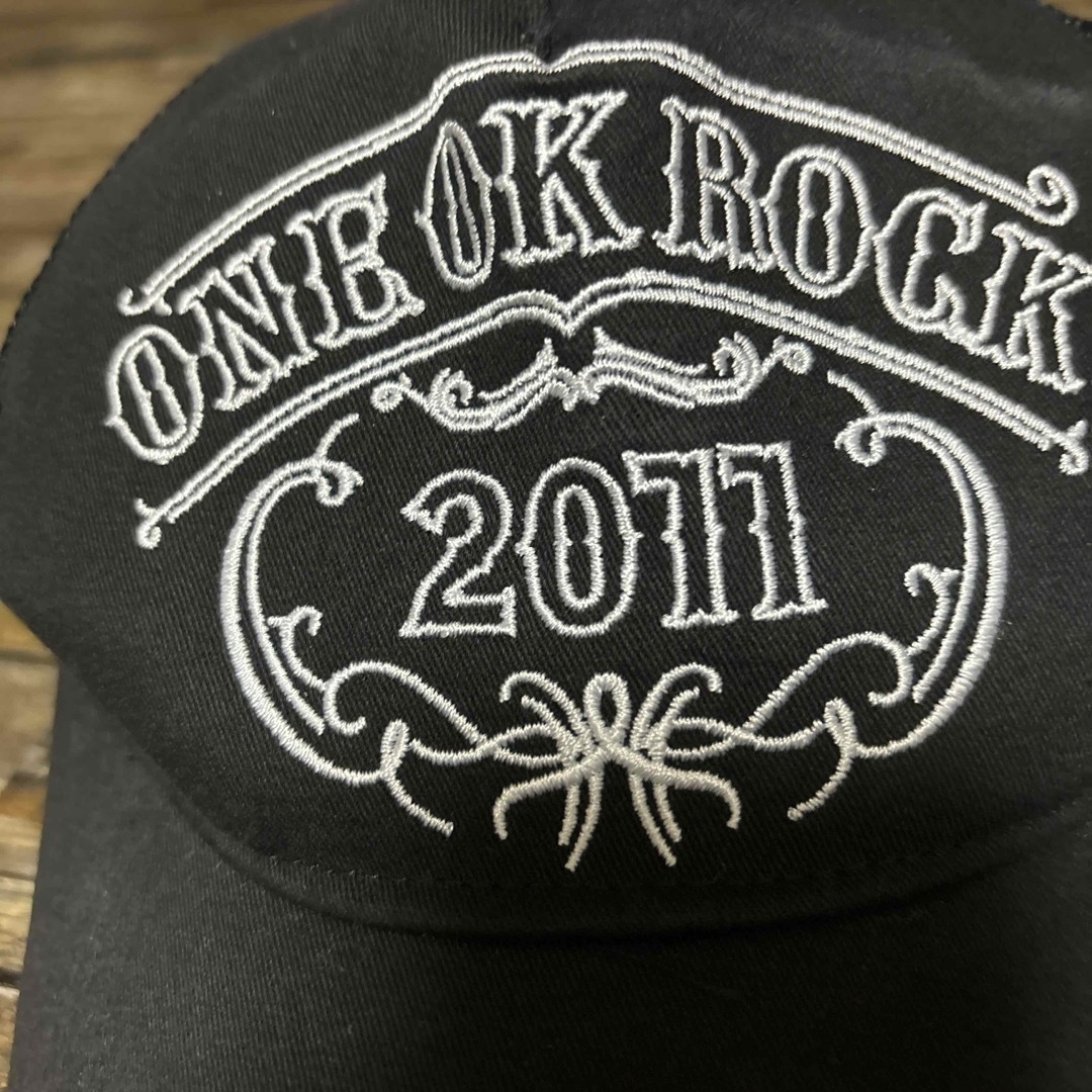 ONE OK ROCK - 【激レア】ワンオク2010年グッズキャップの通販 ONE OK ROCK - 【激レア】ワンオク2010年グッズキャップの通販