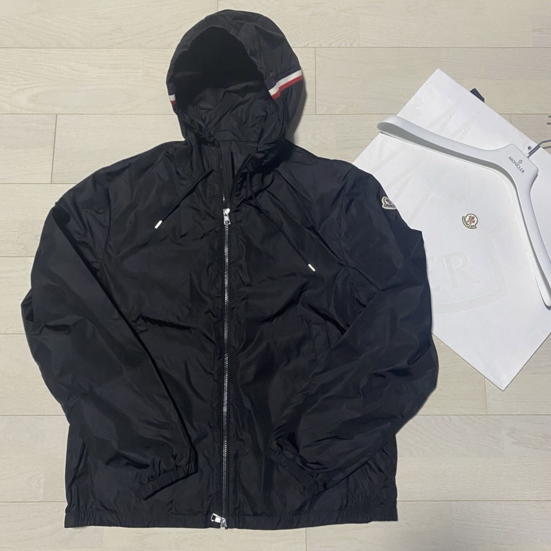MONCLER - 極美品 希少サイズ 2022-2023モデル モンクレール MONCLER - 極美品 希少サイズ 2022-2023モデル モンクレール