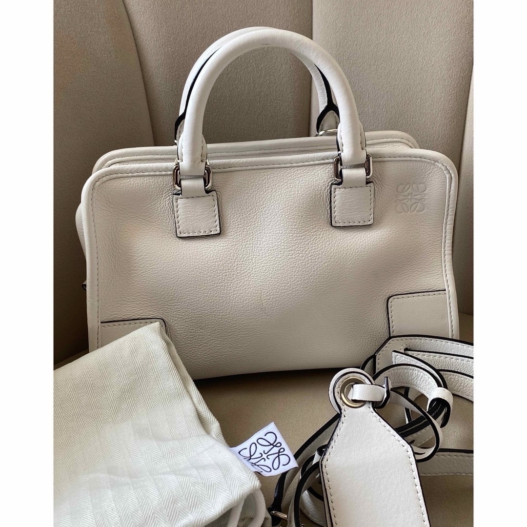 LOEWE - LOEWE アマソナ 23 ホワイトの通販 by shop|ロエベなら LOEWE - LOEWE アマソナ 23 ホワイトの通販 by shop|ロエベなら
