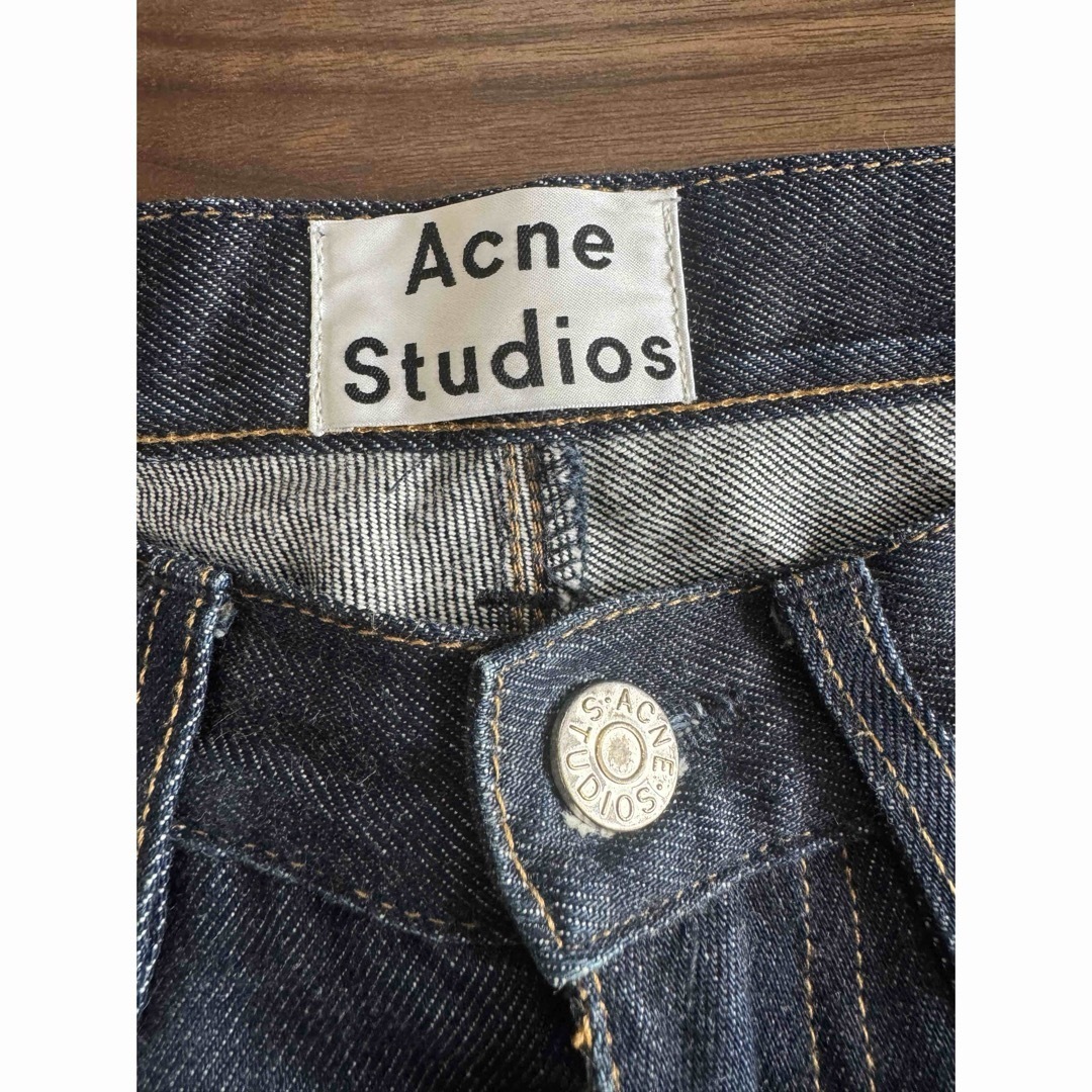 Acne Studios - ACNE MAX RAW ストレートデニム ¥26,400の通販 Acne Studios - ACNE MAX RAW ストレートデニム ¥26,400の通販