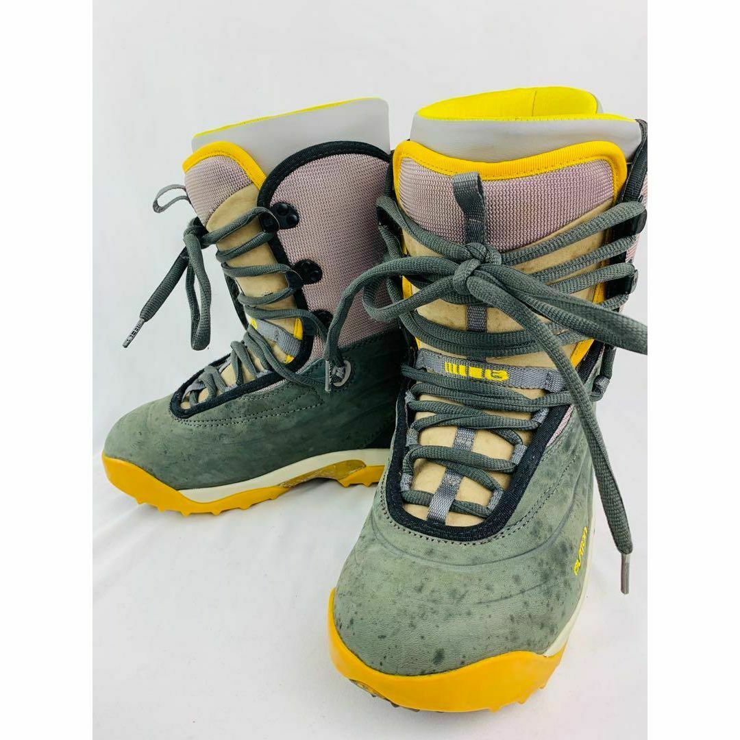 BURTON - スノボ ブーツ Burton FREESTYLE 23.5 スノーボードの BURTON - スノボ ブーツ Burton FREESTYLE 23.5 スノーボードの