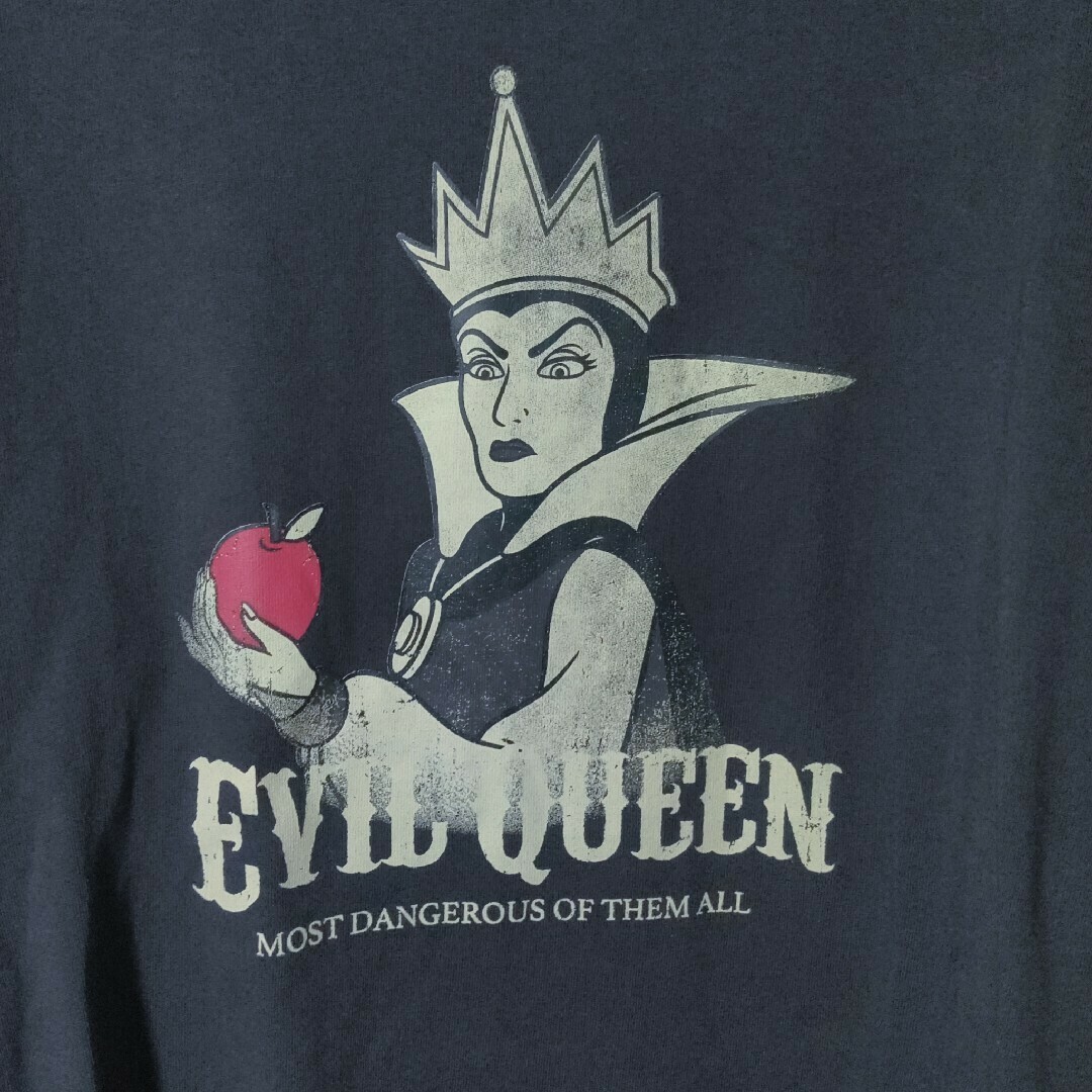 Disney - 新品 ロンT L 女王 魔女 白雪姫 ディズニー ヴィランズ Disney - 新品 ロンT L 女王 魔女 白雪姫 ディズニー ヴィランズ