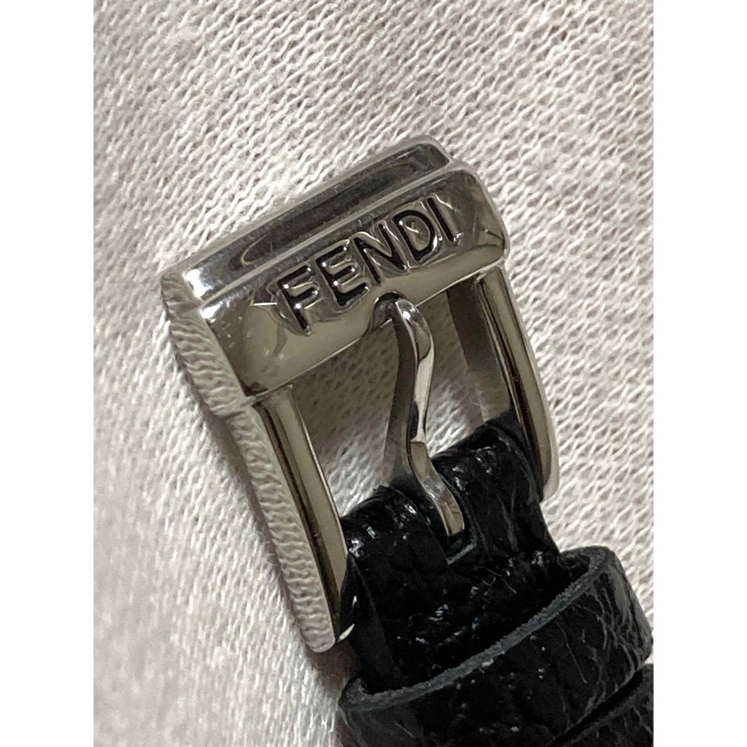 FENDI - 美品! FENDI フェンディ 電池&ベルト新品 留め具純正 FENDI - 美品! FENDI フェンディ 電池&ベルト新品 留め具純正