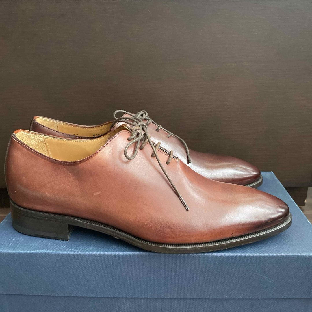 新品 RINGRAZIO ビジネスシューズ 革靴 41.5サイズ 新品 RINGRAZIO ビジネスシューズ 革靴 41.5サイズ