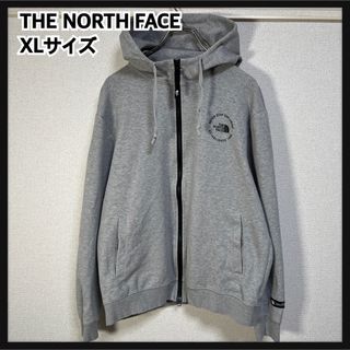 ザノースフェイス(THE NORTH FACE)のノースフェイス】パーカー　ワンポイントロゴ　グレー　XL　プリントロゴ袖ロゴP2(パーカー)