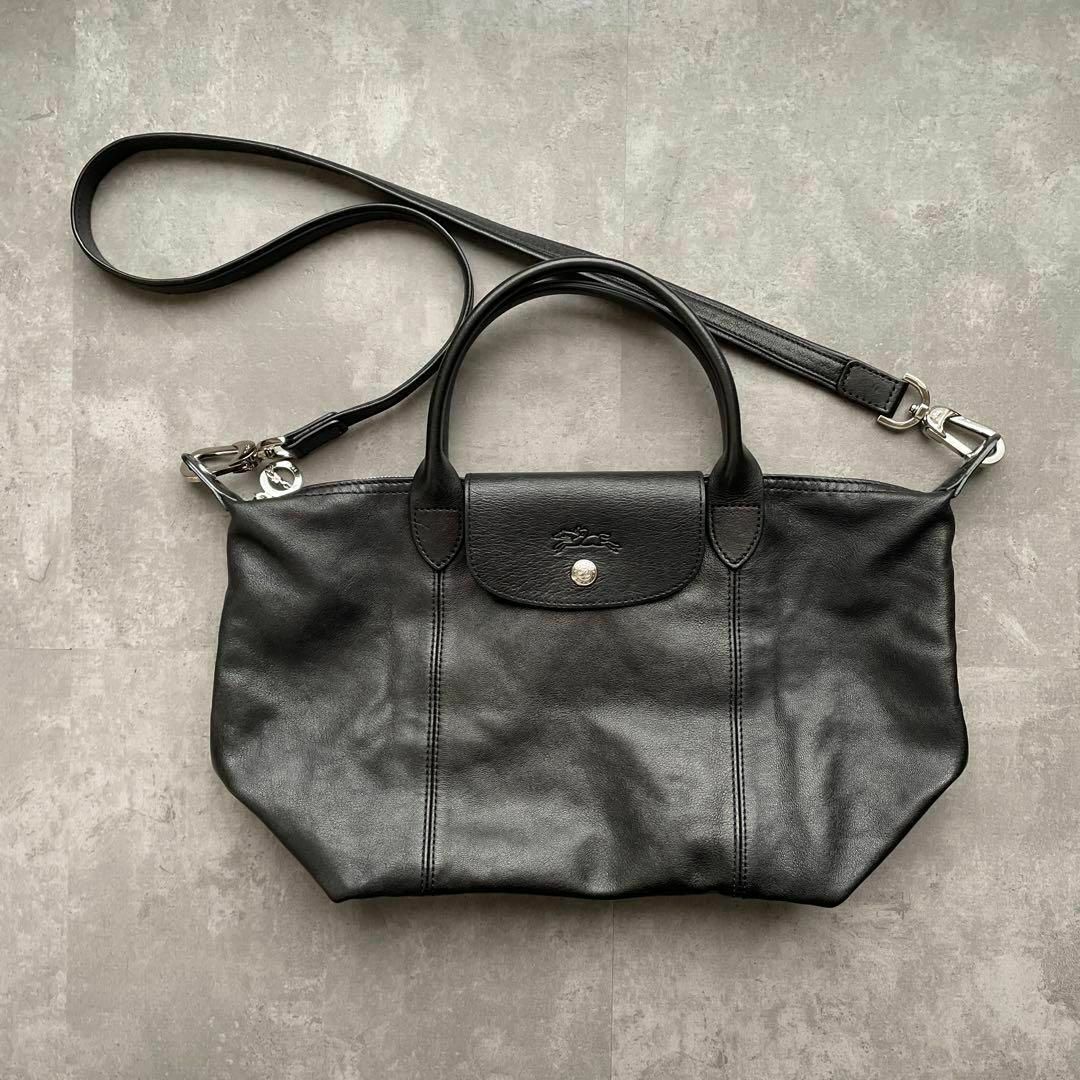 LONGCHAMP - ロンシャン LONG CHAMP 本革 レザー バッグ トート 2WAY 黒の通販 by ⭐︎美人服/フォローで割引できます⭐︎|ロンシャンならラクマ LONGCHAMP - ロンシャン LONG CHAMP 本革 レザー バッグ トート 2WAY 黒の通販 by ⭐︎美人服/フォローで割引できます⭐︎|ロンシャンならラクマ