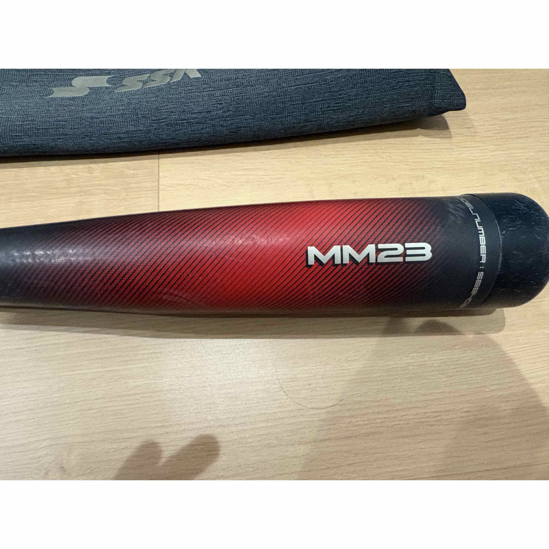 エスエスケイ 一般軟式野球FRP製バット MM23 ブラック×レッド エスエスケイ 一般軟式野球FRP製バット MM23 ブラック×レッド