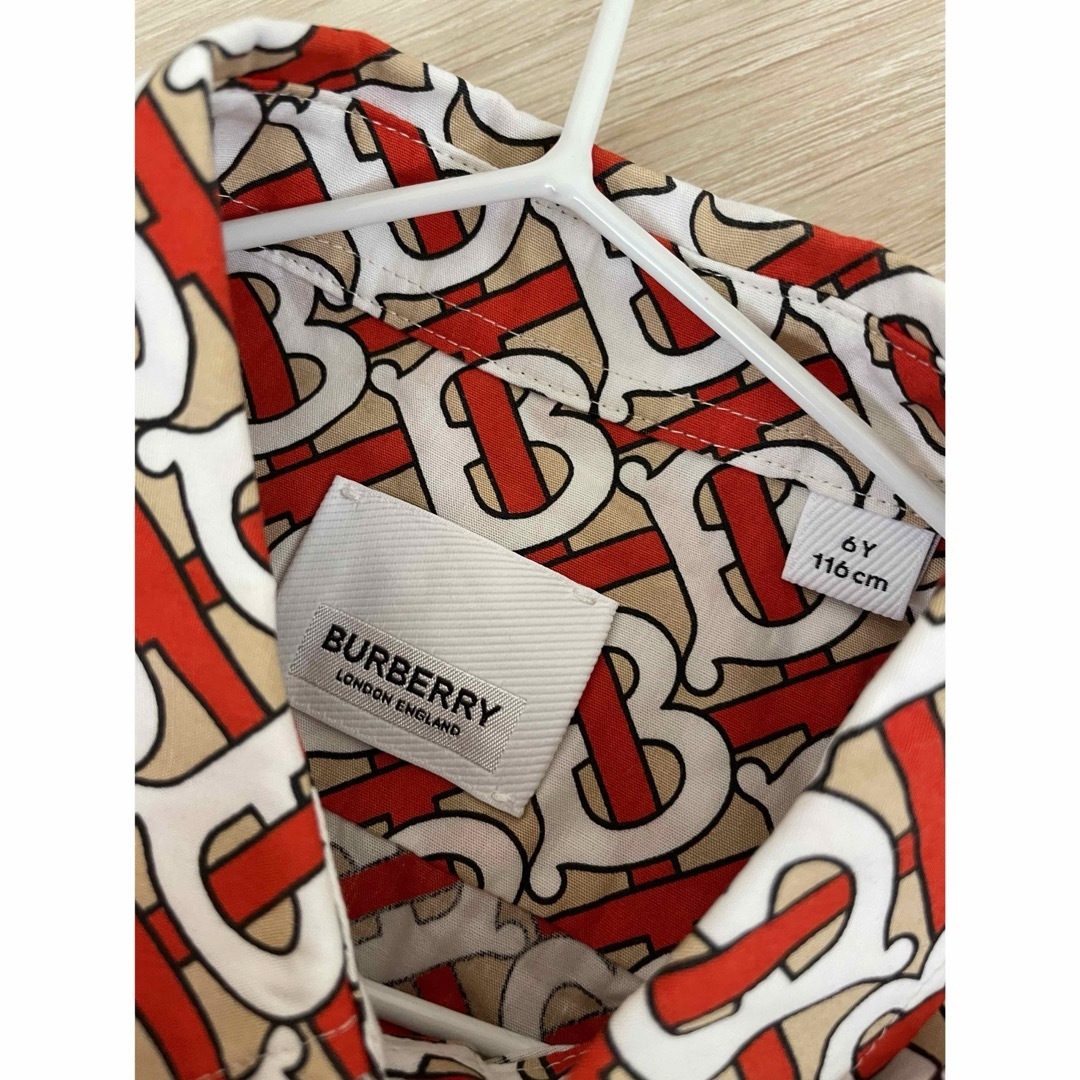 魅力的な BURBERRY leon's by 6y=116㎝の通販 ボーイズシャツ Burberry - トップス