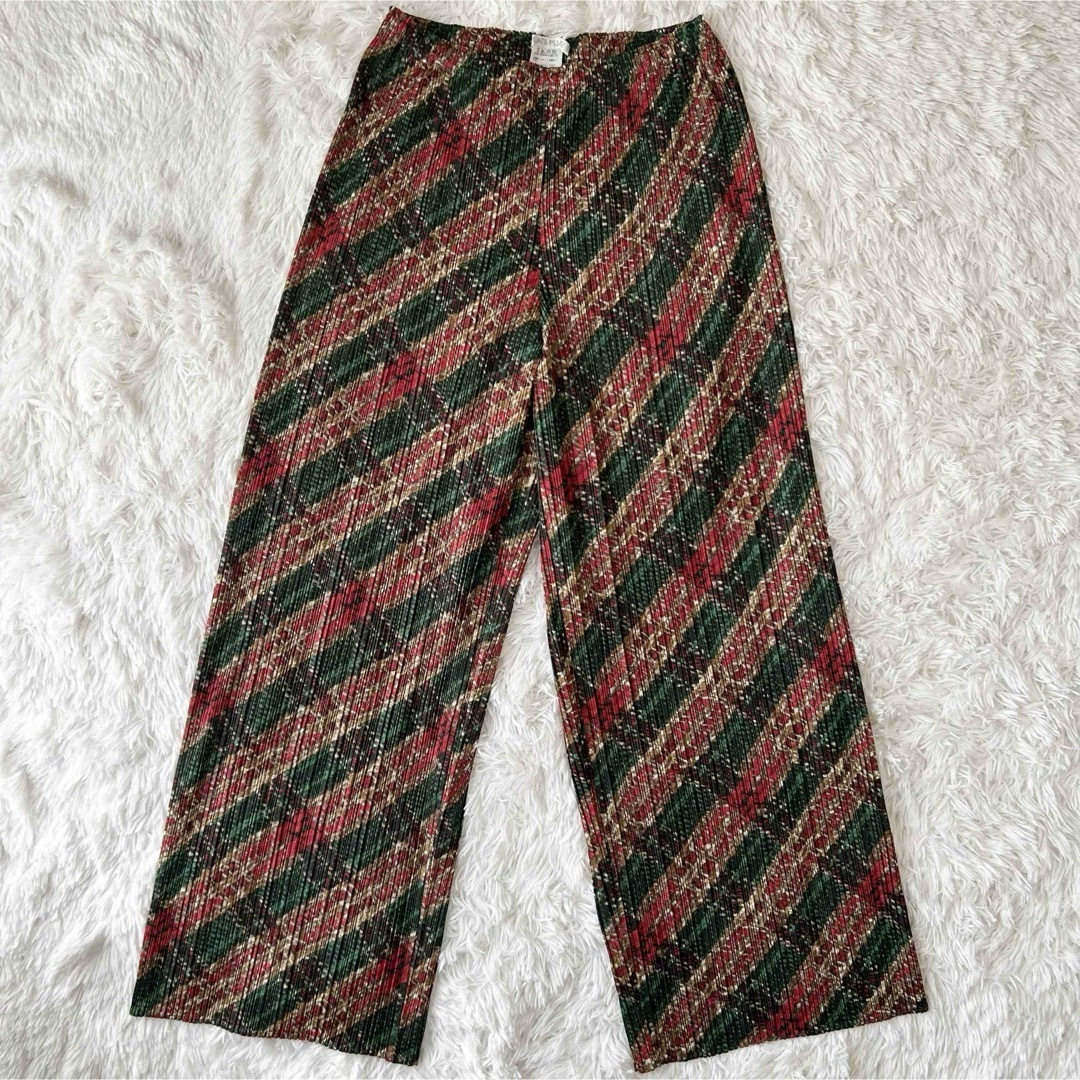 極美品✨PLEATS PLEASE ワイドパンツ 総柄 マルチカラー パンツ 極美品✨PLEATS PLEASE ワイドパンツ 総柄 マルチカラー パンツ