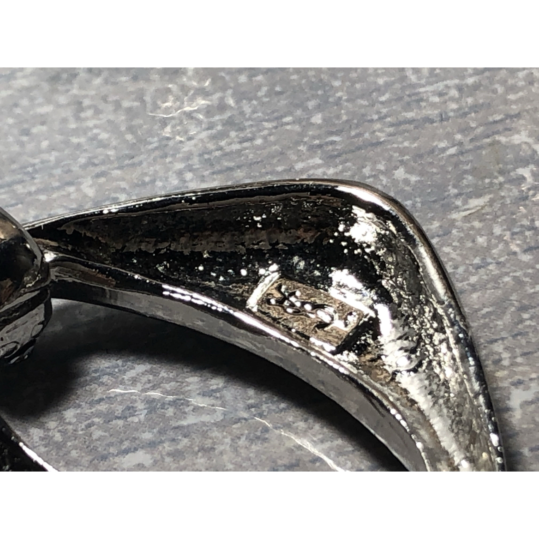 美品 イヴ サンローラン ネックレス シルバー カラー YSL 美品 イヴ サンローラン ネックレス シルバー カラー YSL