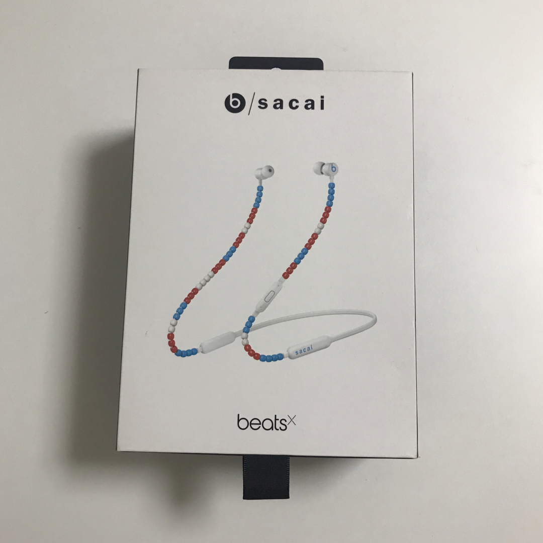 sacai - beats x sacai コラボ True White ビーツ サカイの通販 sacai - beats x sacai コラボ True White ビーツ サカイの通販