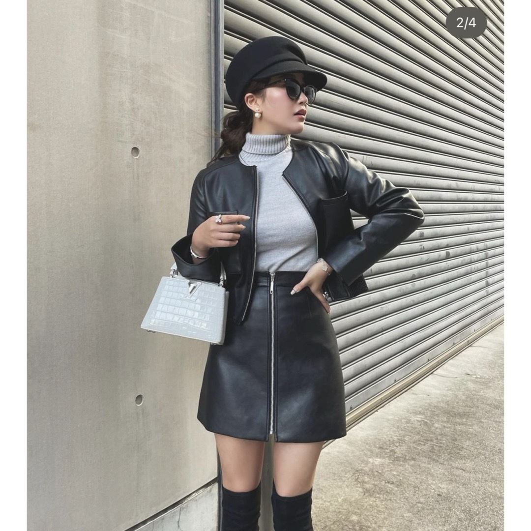 フロントZIP レザースカート シェリエ フロントZIP レザースカート シェリエ
