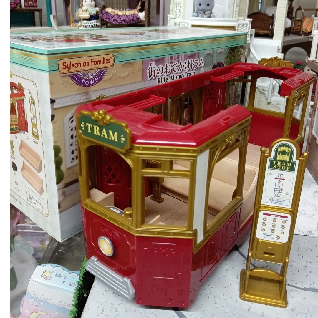 c80 シルバニアファミリー【街のおでかけトラム】の通販 by カニ c80 シルバニアファミリー【街のおでかけトラム】の通販 by カニ