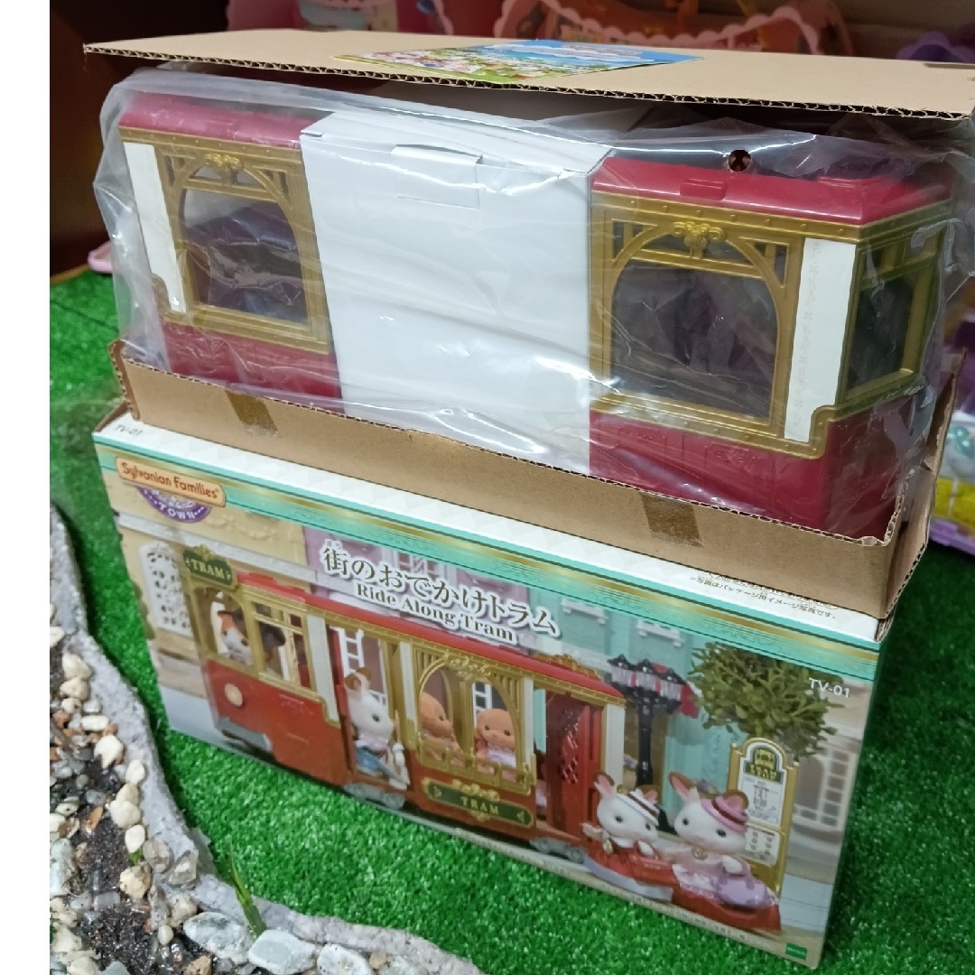 c80 シルバニアファミリー【街のおでかけトラム】の通販 by カニ c80 シルバニアファミリー【街のおでかけトラム】の通販 by カニ