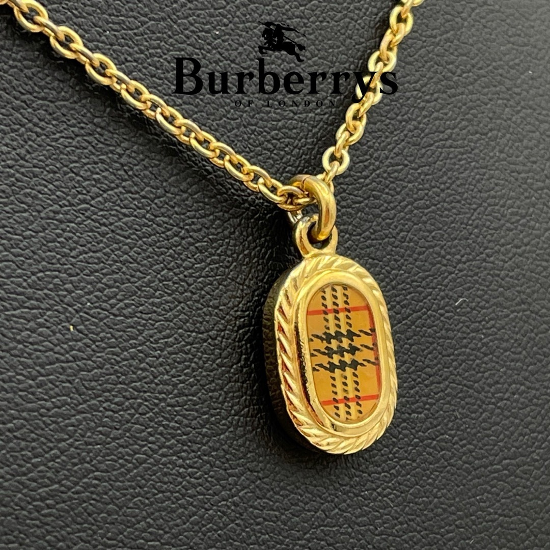 BURBERRY - BURBERRY バーバリー ノバチェック プレート BURBERRY - BURBERRY バーバリー ノバチェック プレート