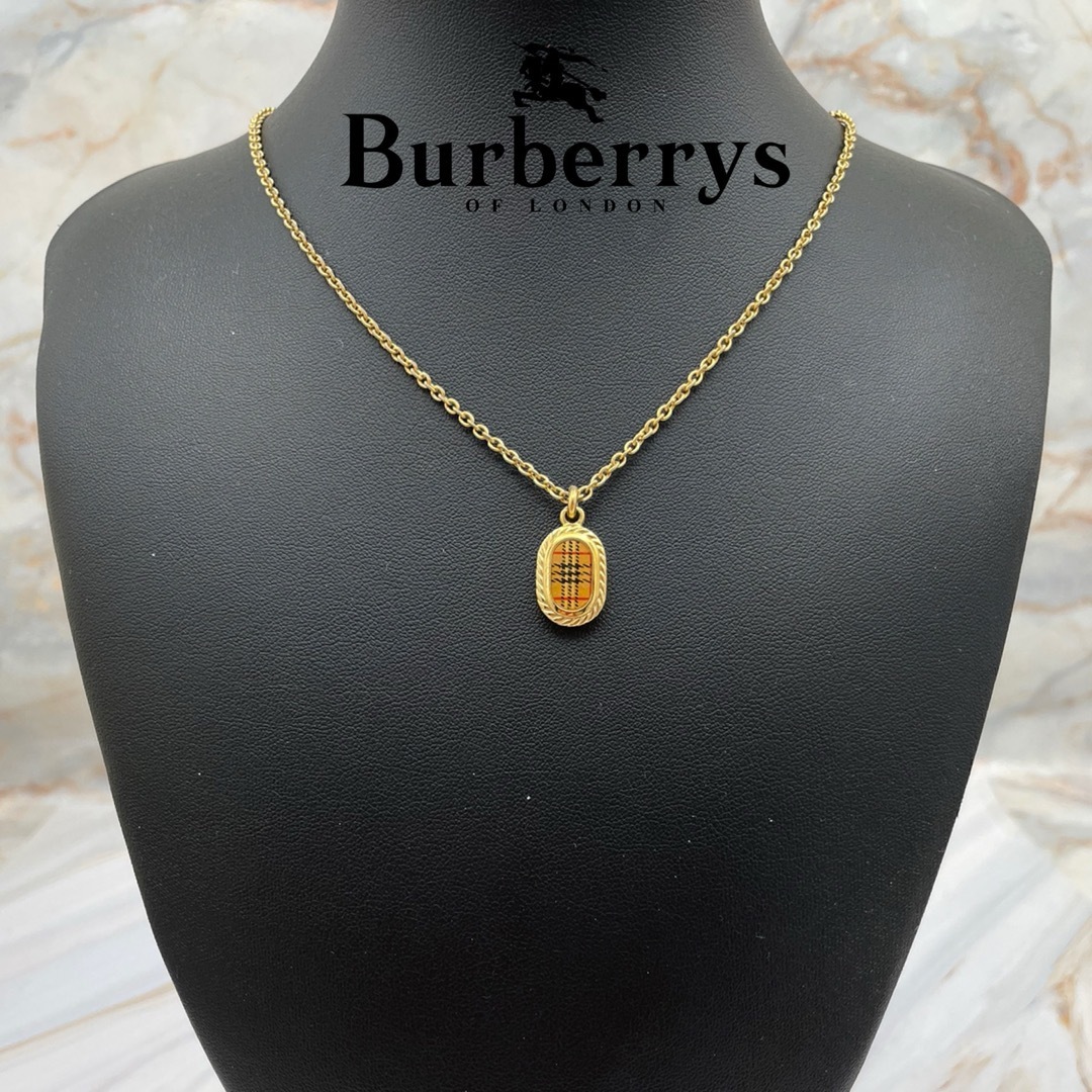 BURBERRY - BURBERRY バーバリー ノバチェック プレート BURBERRY - BURBERRY バーバリー ノバチェック プレート