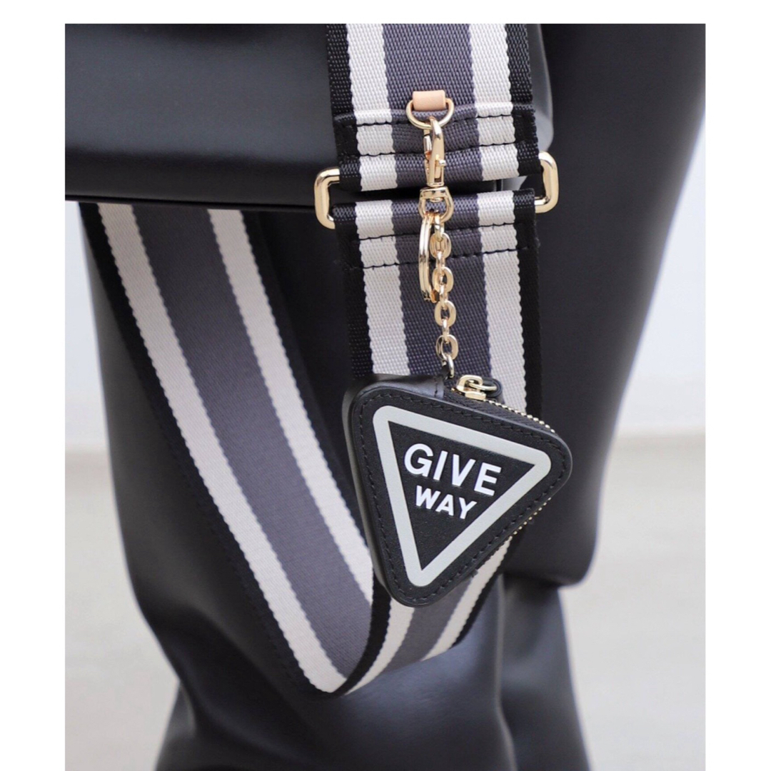GOOD GRIEF!/グッドグリーフ】 Medicine Case GOOD GRIEF!/グッドグリーフ】 Medicine Case