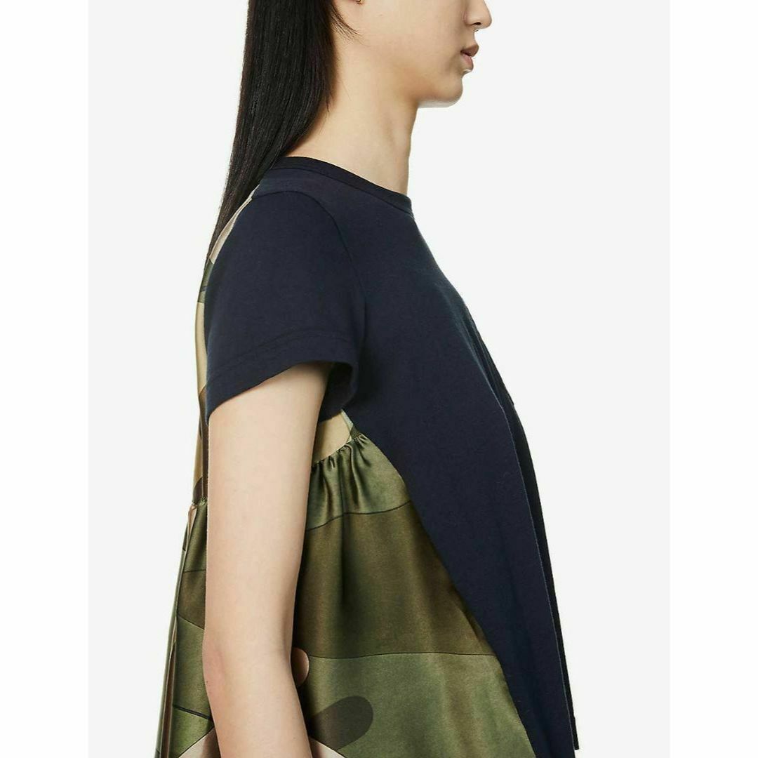 SACAI x KAWS バックフレア Tシャツ サイズ 3 新品 トップス SACAI x KAWS バックフレア Tシャツ サイズ 3 新品 トップス