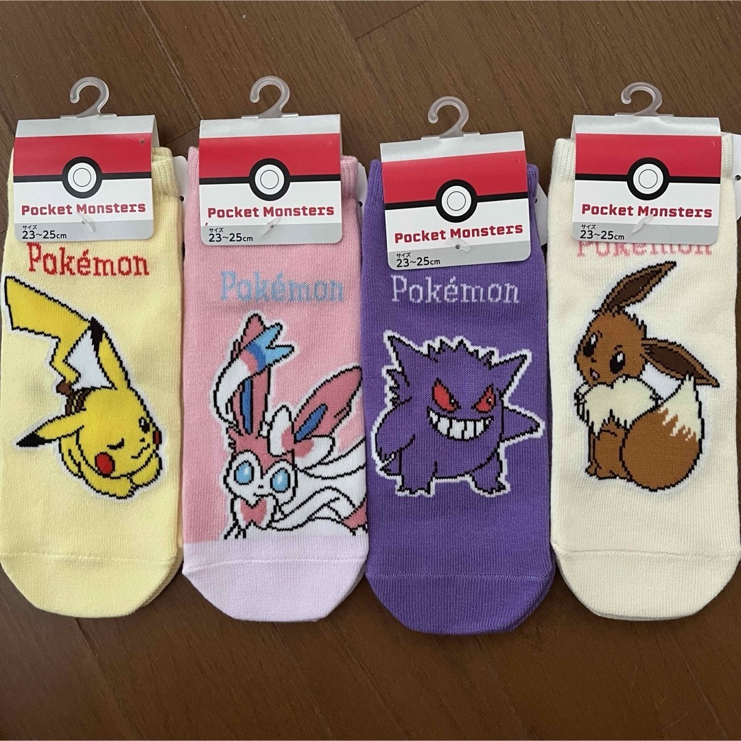 ポケモン(ポケモン)のポケモン 靴下 ポケモン ゲンガー ニンフィア イーブイ レディースのレッグウェア(ソックス)の商品写真