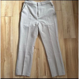em. テーパードパンツ(カジュアルパンツ)