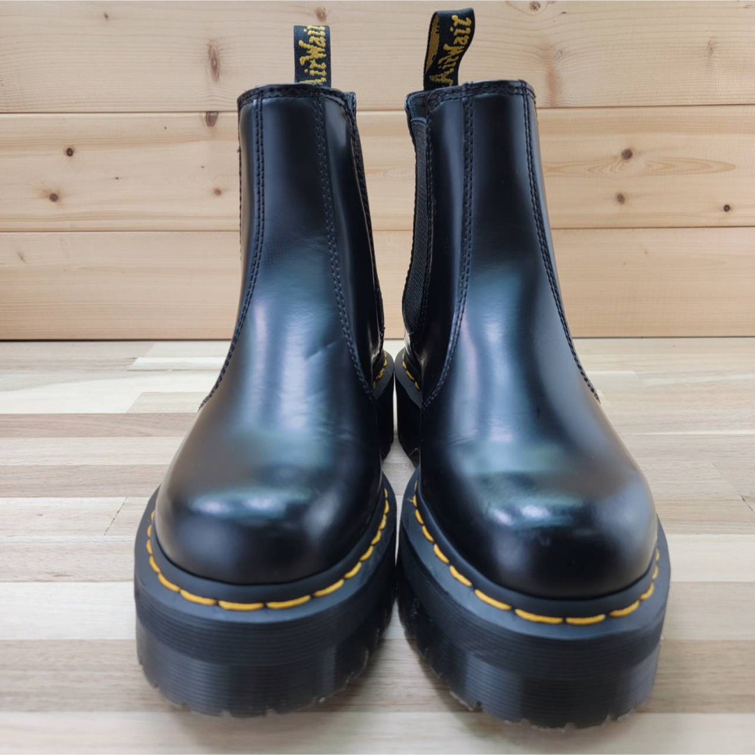 Dr.Martens - ドクターマーチン サイドゴア クアッド チェルシー Dr.Martens - ドクターマーチン サイドゴア クアッド チェルシー