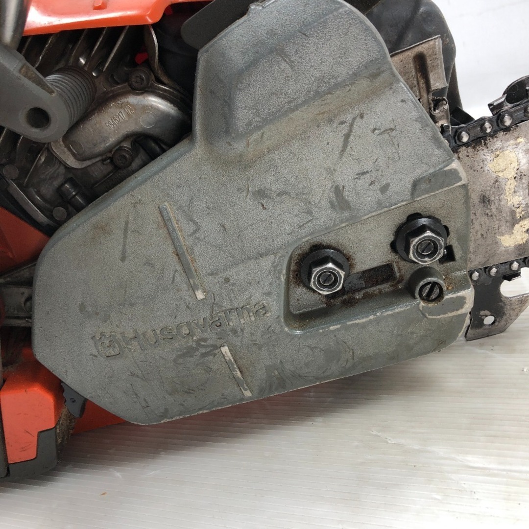 ◇◇Husqvarna ハスクバーナ 大型機械 チェーンソー 2サイクル ◇◇Husqvarna ハスクバーナ 大型機械 チェーンソー 2サイクル