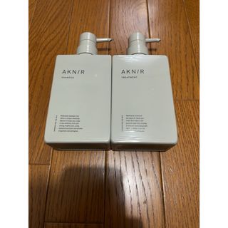 アクニー　薬用シャンプー&トリートメント本体セット(シャンプー/コンディショナーセット)