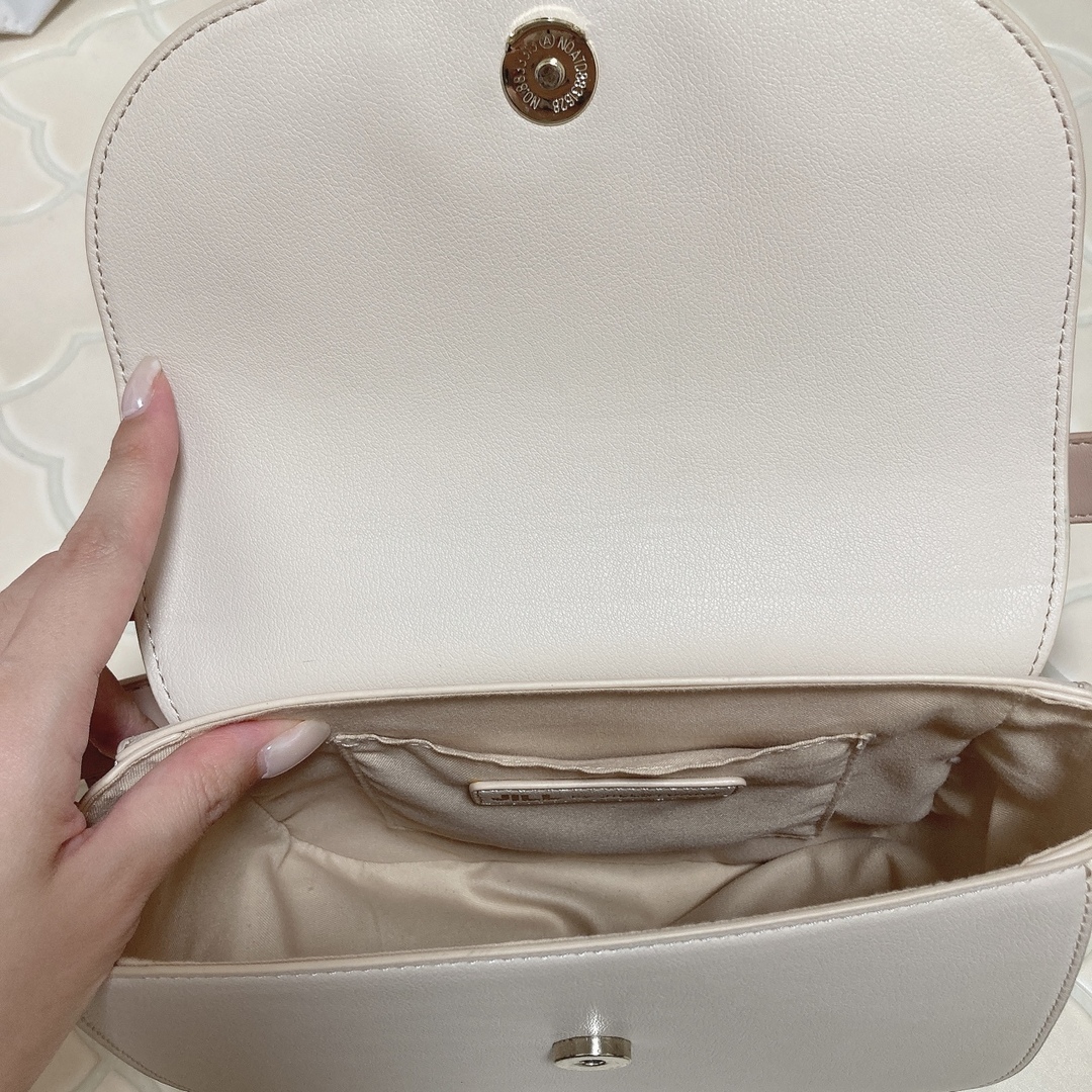 JILL by JILLSTUART - JILL BY JILLSTUART ショルダーバッグの JILL by JILLSTUART - JILL BY JILLSTUART ショルダーバッグの