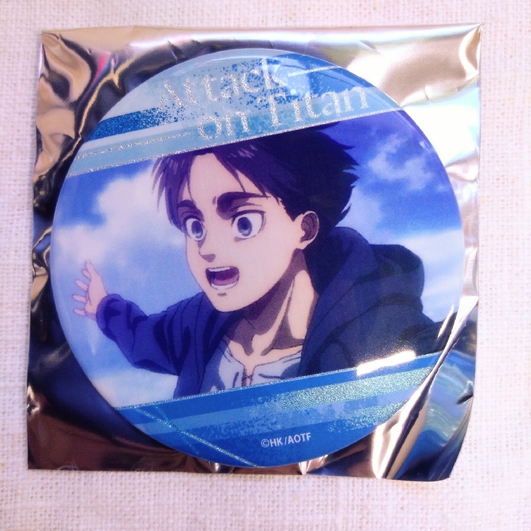 【匿名配送】進撃の巨人 グリッダー缶バッジ GIGO エレン 幼少期 エンタメ/ホビーのアニメグッズ(バッジ/ピンバッジ)の商品写真