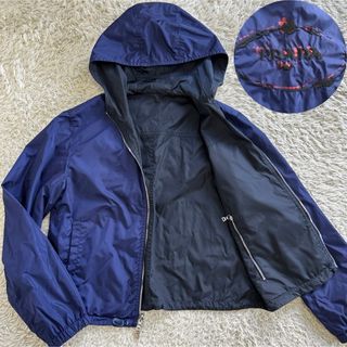 PRADA - 【美品】プラダ リバーシブル ナイロンジャケット ロゴ PRADA - 【美品】プラダ リバーシブル ナイロンジャケット ロゴ
