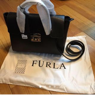 フルラ(Furla)の週末セール‼️7万FURLAメトロポリスサッチェル(ハンドバッグ)