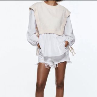 ZARA - ZARA トップス サイズxs の通販 by 今週いっぱいで暫くお ZARA - ZARA トップス サイズxs の通販 by 今週いっぱいで暫くお