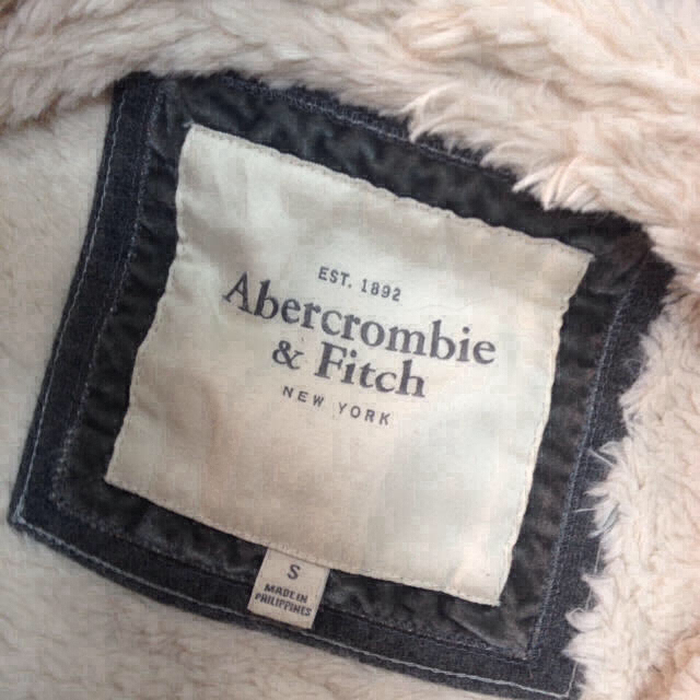 Abercrombie&Fitch(アバクロンビーアンドフィッチ)の♡アバクロ♡もこもこパーカー レディースのトップス(パーカー)の商品写真