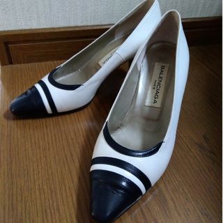 BALENCIAGA(ハイヒール/パンプス)のフリマアイテム一覧 BALENCIAGA(ハイヒール/パンプス)のフリマアイテム一覧