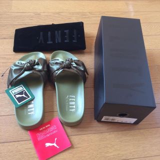 プーマ(PUMA)の《期間限定出品》PUMA BOW SLIDE WNS (サンダル)