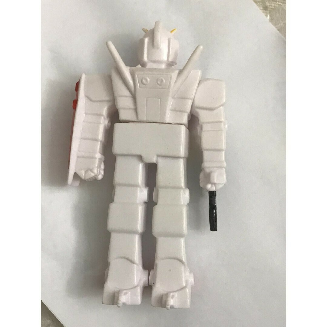 ☆機動戦士ガンダム☆クローバー ソフビ 高さ約16 海外版 白色の ☆機動戦士ガンダム☆クローバー ソフビ 高さ約16 海外版 白色の
