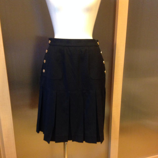 CHANEL(シャネル)のCHANEL♥︎プリーツスカート レディースのスカート(ひざ丈スカート)の商品写真